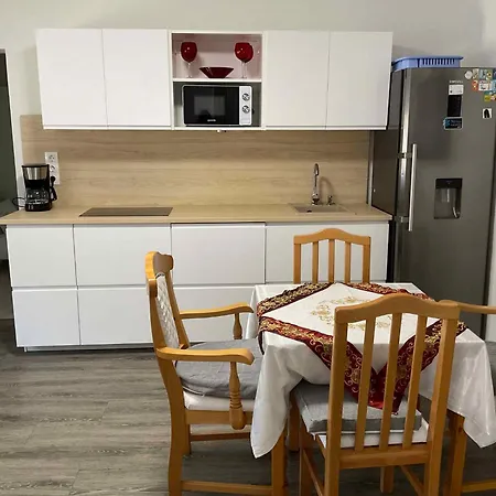 Holiday Home Balatonbereny Dom wakacyjny *