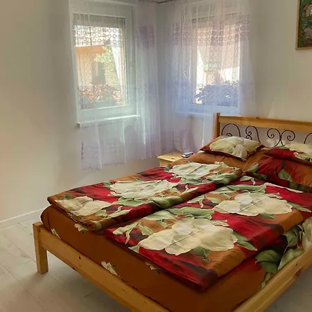 Holiday home Balatonbereny 9 Nyaraló