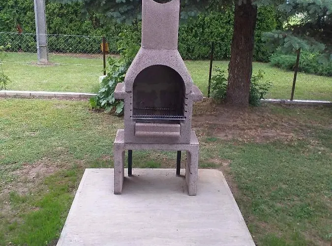 Holiday Home Balatonbereny Balatonberény