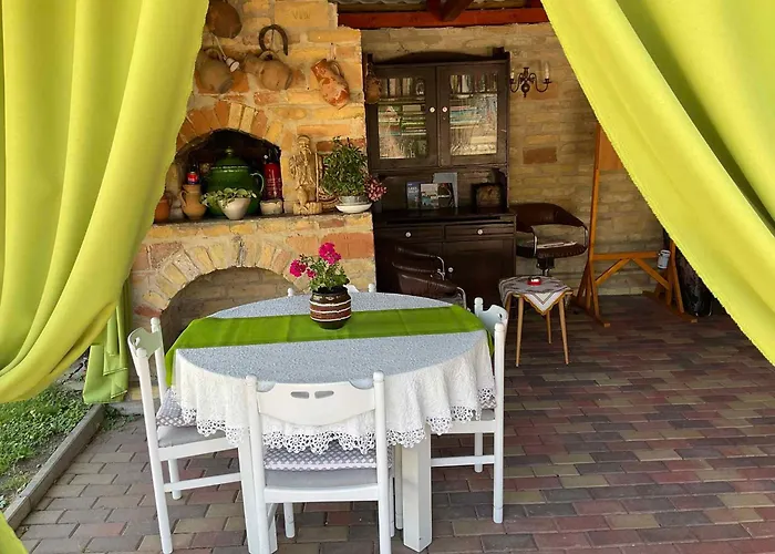 Holiday Home Balatonbereny * Balatonberény