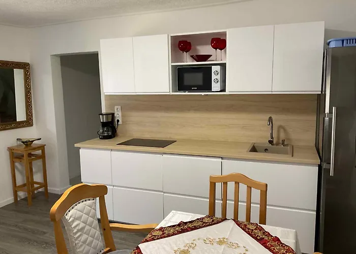 בית נופש Holiday Home Balatonbereny